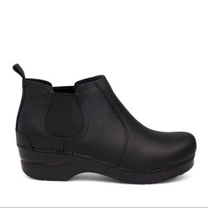 Dansko Frankie Black Oiled